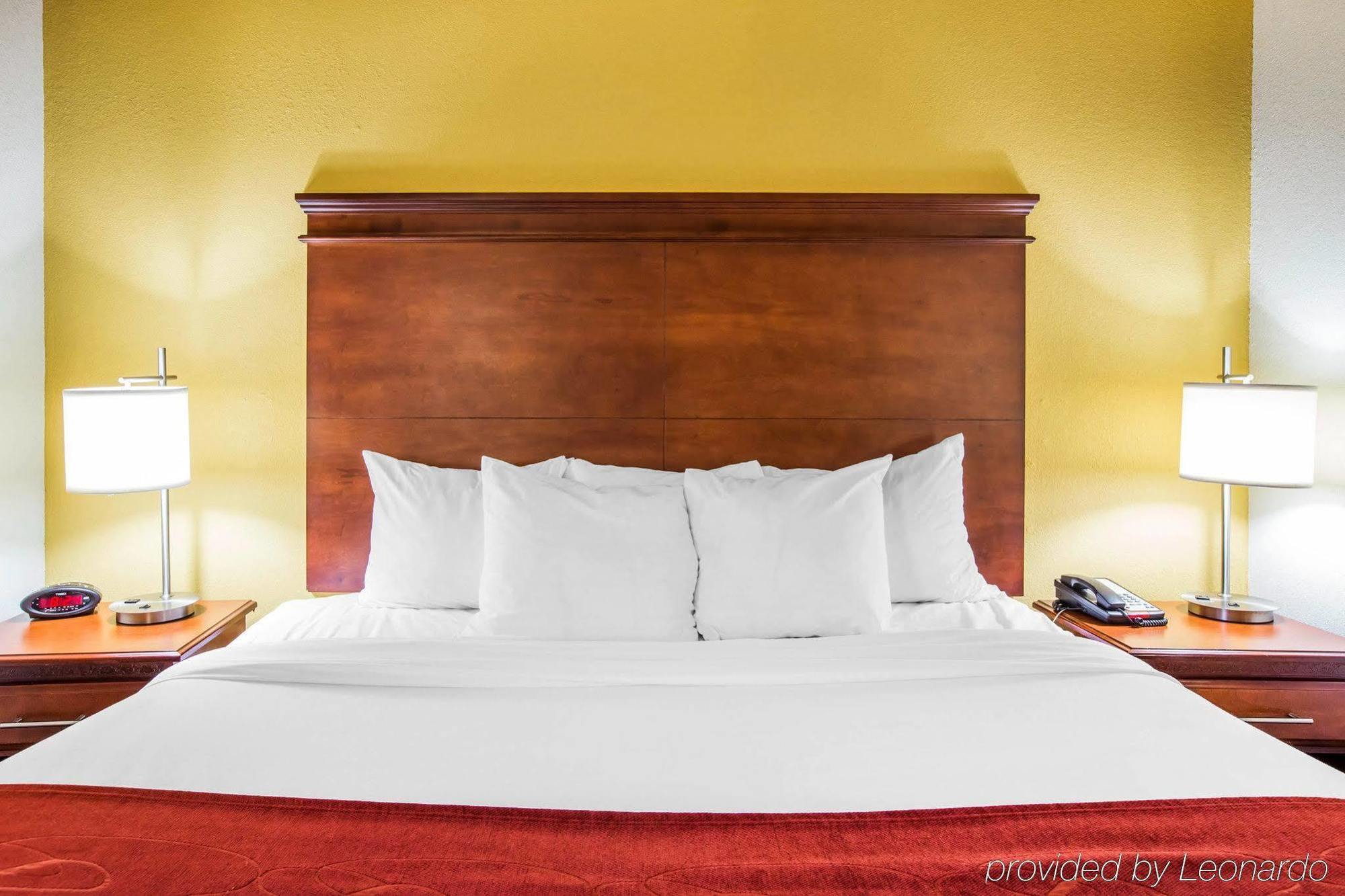 Alpharetta Inn Bagian luar foto