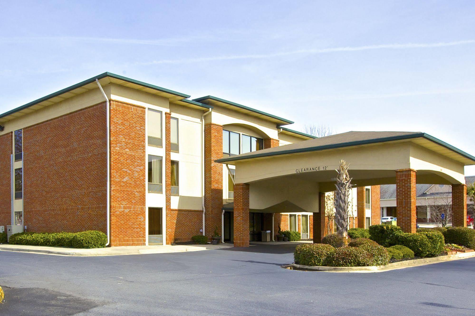 Alpharetta Inn Bagian luar foto